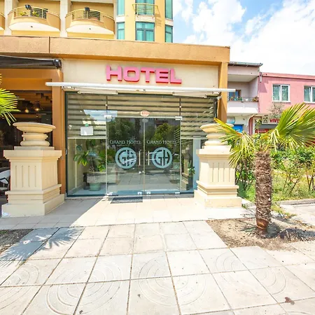 מלון Grand