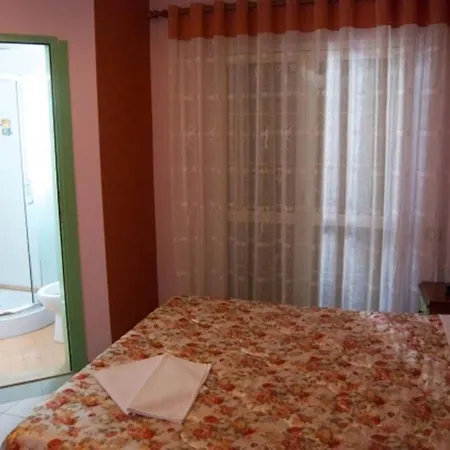 Hotel Grand