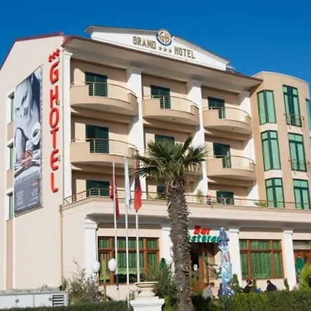 Grand Hotel 3*