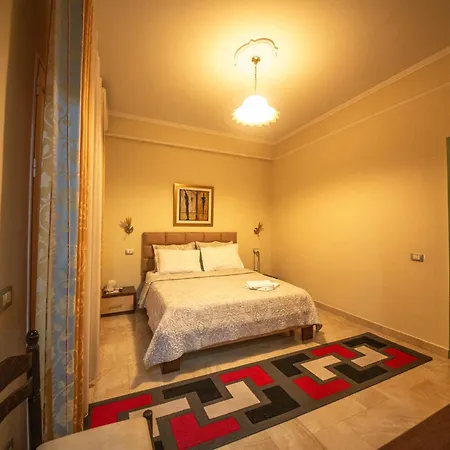 Grand Ξενοδοχείο Ελβασάν