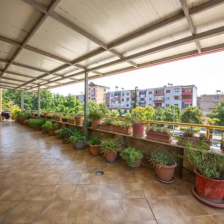 Grand Ελβασάν