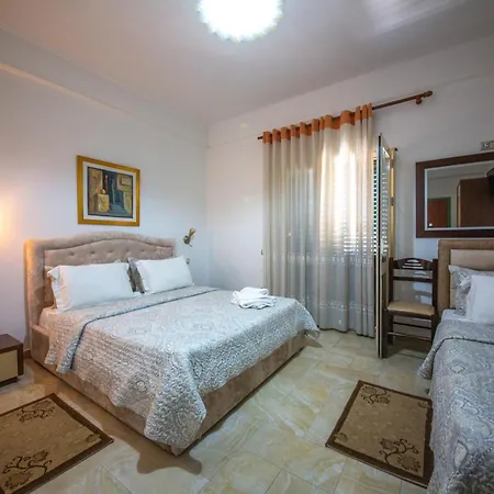 Ξενοδοχείο Grand