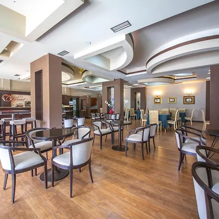 Grand Ξενοδοχείο