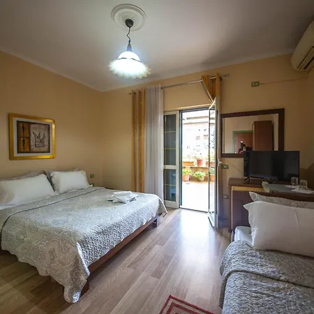 Ξενοδοχείο Grand