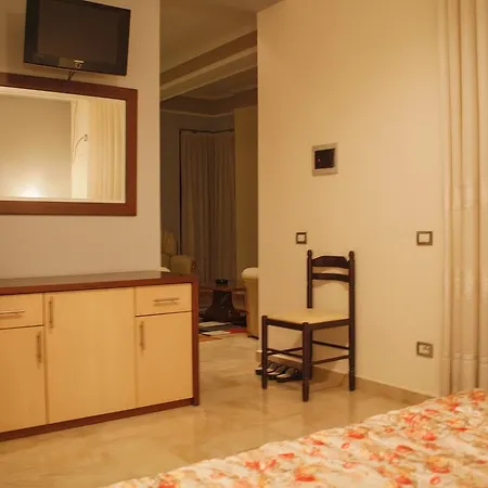 格兰德酒店 3* 爱尔巴桑